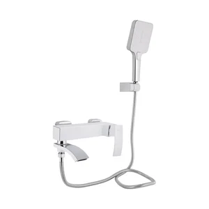Смеситель для ванны Qtap Swan Cascada латунный хром/белый с поворотным изливом и душевым гарнитуром (QTSWA260CRW45569)
