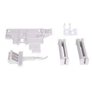 Фіксатори арматури Qtap Standard QTSTD16749813 пластикові для інсталяції 157, 5х92×109 ммх5 мм (QTSTD16749813)